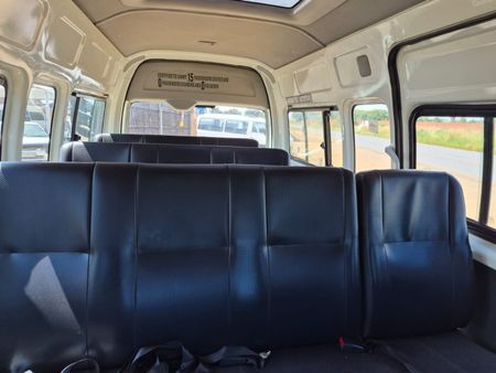 2019-Toyota-Quantum-25-D-4D-Sesfikile-16-seat_15