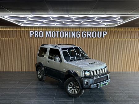 2016-Suzuki-Jimny-13_1