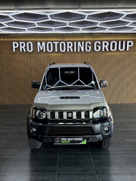 2016-Suzuki-Jimny-13_2
