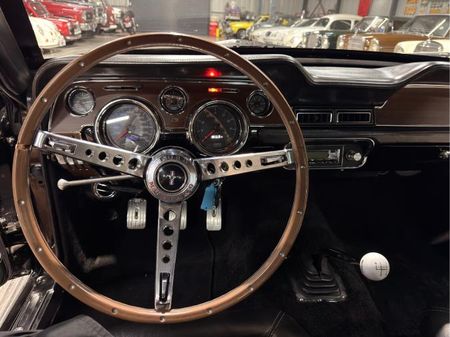 1968-Ford-Mustang-GT390_19