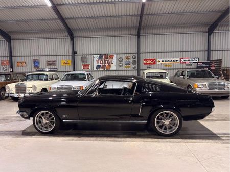 1968-Ford-Mustang-GT390_7