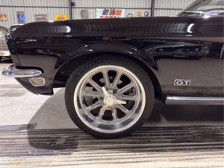 1968-Ford-Mustang-GT390_8