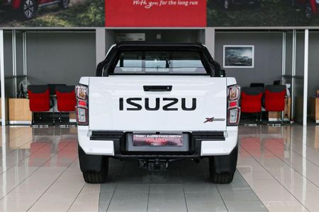 2026-Isuzu-D-Max-19-DDI-HR-X-Rider-Auto-Double-Cab_5