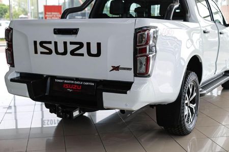 2026-Isuzu-D-Max-19-DDI-HR-X-Rider-Auto-Double-Cab_7