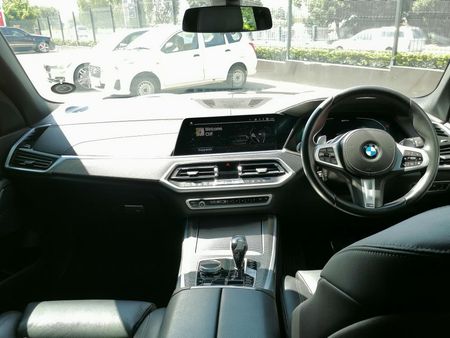 2021-BMW-X5-xDrive45e-M-Sport-Auto_9