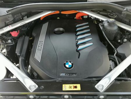 2021-BMW-X5-xDrive45e-M-Sport-Auto_10