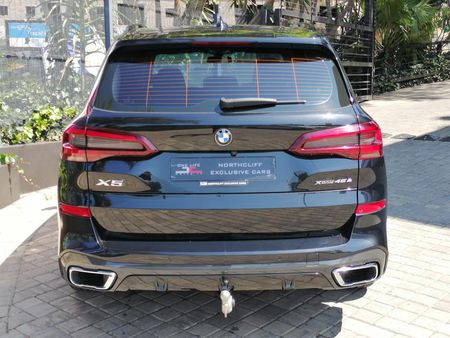 2021-BMW-X5-xDrive45e-M-Sport-Auto_3