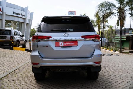 2021-Toyota-Fortuner-28-GD-6-Raised-Body-Auto_5
