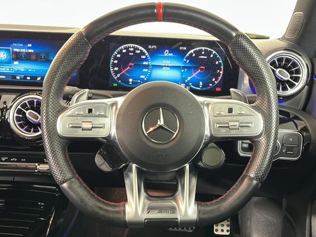2021-Mercedes-AMG-A-Class-A35-AMG-4Matic_11