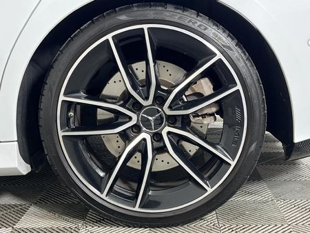 2021-Mercedes-AMG-A-Class-A35-AMG-4Matic_6