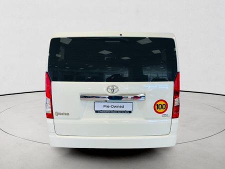 2024-Toyota-Quantum-28-GL-11-seat_4