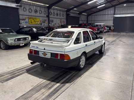 1984-Ford-Sierra-XR8_12