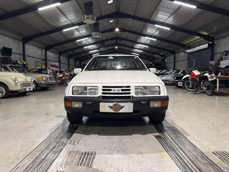 1984-Ford-Sierra-XR8_13