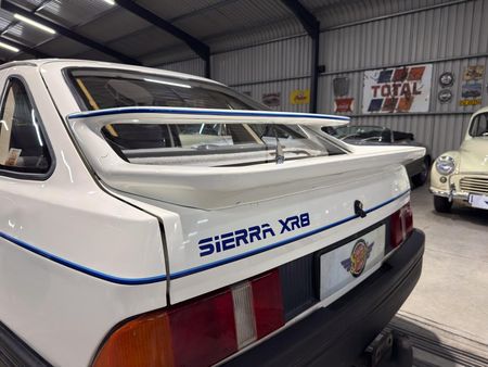 1984-Ford-Sierra-XR8_20