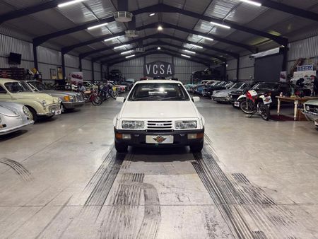 1984-Ford-Sierra-XR8_2