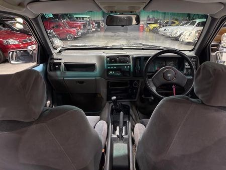 1984-Ford-Sierra-XR8_34