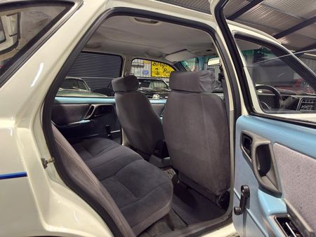 1984-Ford-Sierra-XR8_41