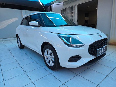 2025-Suzuki-Swift-12-GL_3
