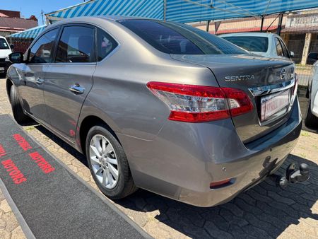 2014-Nissan-Sentra-16-Acenta-Auto_2