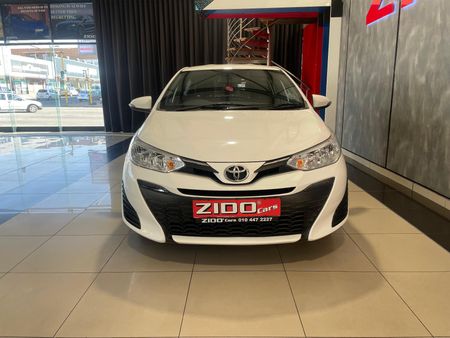 2020-Toyota-Yaris-15-XS-5-dr_2