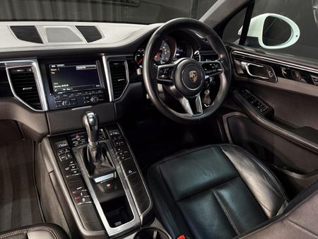 2015-Porsche-Macan-S-Diesel_9