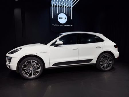 2015-Porsche-Macan-S-Diesel_3
