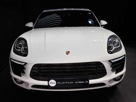 2015-Porsche-Macan-S-Diesel_6