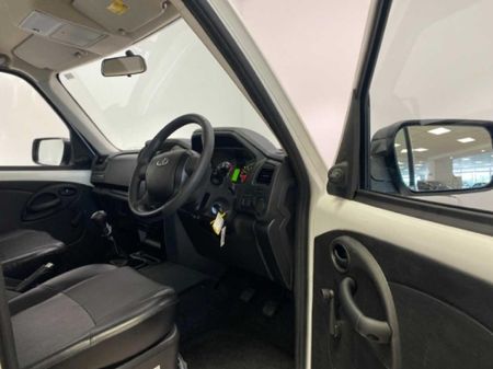 2026-Mahindra-Pik-Up-22-mHawk-S4-Single-Cab_11