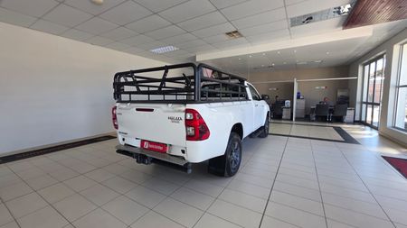 2023-Toyota-Hilux-28-GD-6-Raised-Body-Raider-Auto-Single-Cab_4