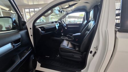 2023-Toyota-Hilux-28-GD-6-Raised-Body-Raider-Auto-Single-Cab_7