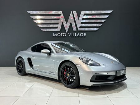 2021-Porsche-Cayman-718-GTS-40_0