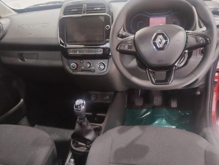 2022-Renault-Kwid-10-Techno_8