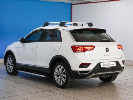 2021-Volkswagen-T-Roc-14-TSI-Design-Auto_9