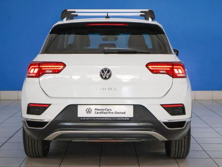 2021-Volkswagen-T-Roc-14-TSI-Design-Auto_10