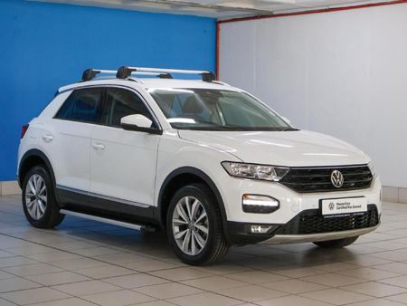 2021-Volkswagen-T-Roc-14-TSI-Design-Auto_5