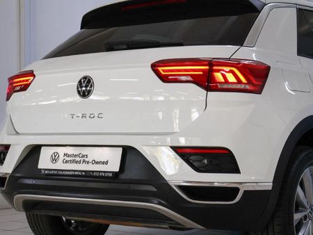 2021-Volkswagen-T-Roc-14-TSI-Design-Auto_8