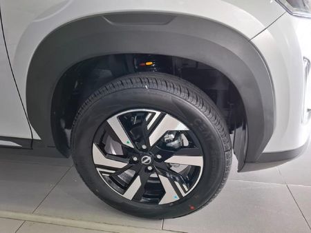 2026-Nissan-Magnite-10T-Acenta-Auto_8
