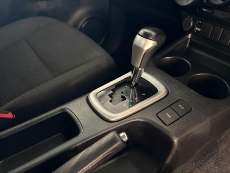 2024-Toyota-Hilux-28-GD-6-Raised-Body-Raider-Auto-Single-Cab_15