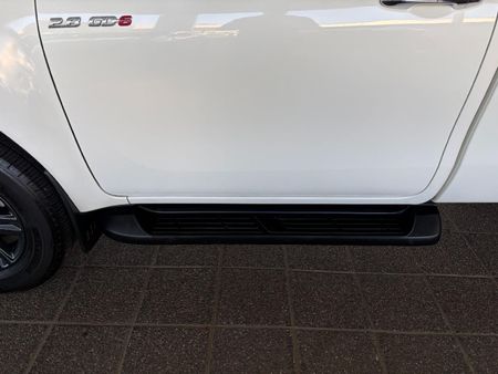 2024-Toyota-Hilux-28-GD-6-Raised-Body-Raider-Auto-Single-Cab_8