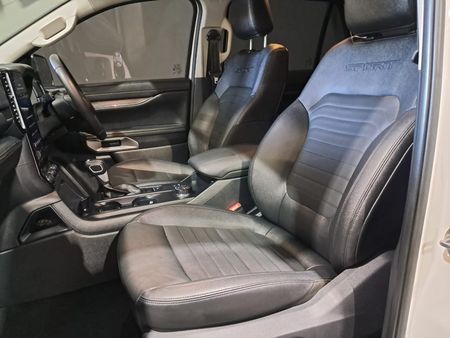 2025-Ford-Everest-20D-Bi-Turbo-Sport-4x4-Auto_15