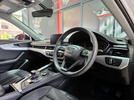2017-Audi-A4-14-TFSI-Auto_14