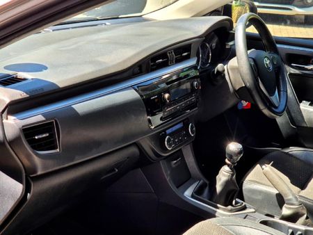 2015-Toyota-Corolla-16-Sprinter_10