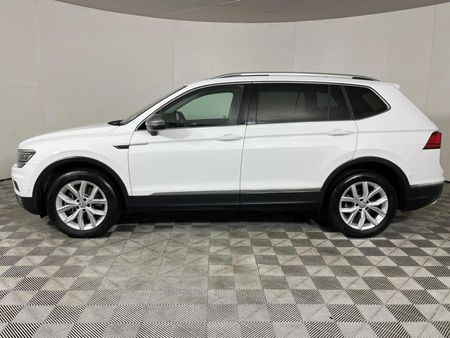 2019-Volkswagen-Tiguan-Allspace-20-TSI-Highline-4Motion-Auto-162kW_17