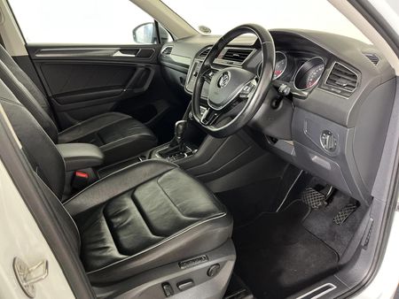 2019-Volkswagen-Tiguan-Allspace-20-TSI-Highline-4Motion-Auto-162kW_8