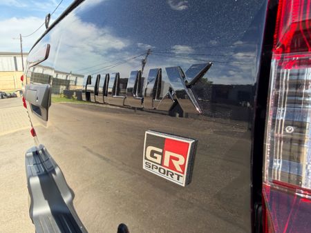 2026-Toyota-Hilux-2026-Toyota-Hilux-28-GD-6-GR-SPORT-Double-Cab-4x4_18
