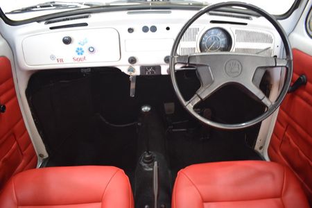 1975-Volkswagen-Beetle-1300_7