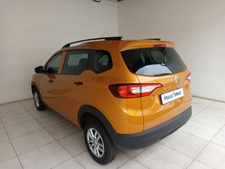 2024-Renault-Triber-10-Expression_4
