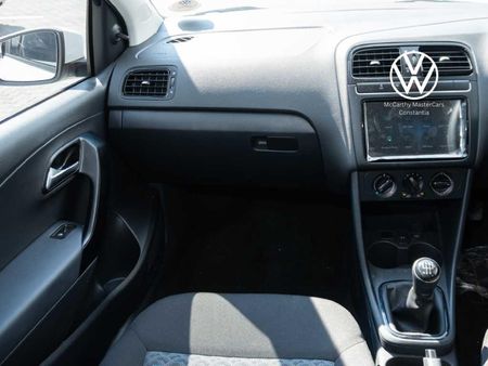 2025-Volkswagen-Polo-Vivo-14_23