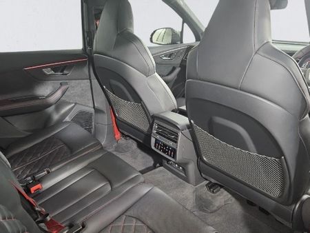 2025-Audi-SQ7-TFSI-Quattro-Auto-Black-Edition-373kW_8