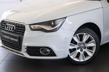 2012-Audi-A1-14-TFSI-3-dr-Ambition_1